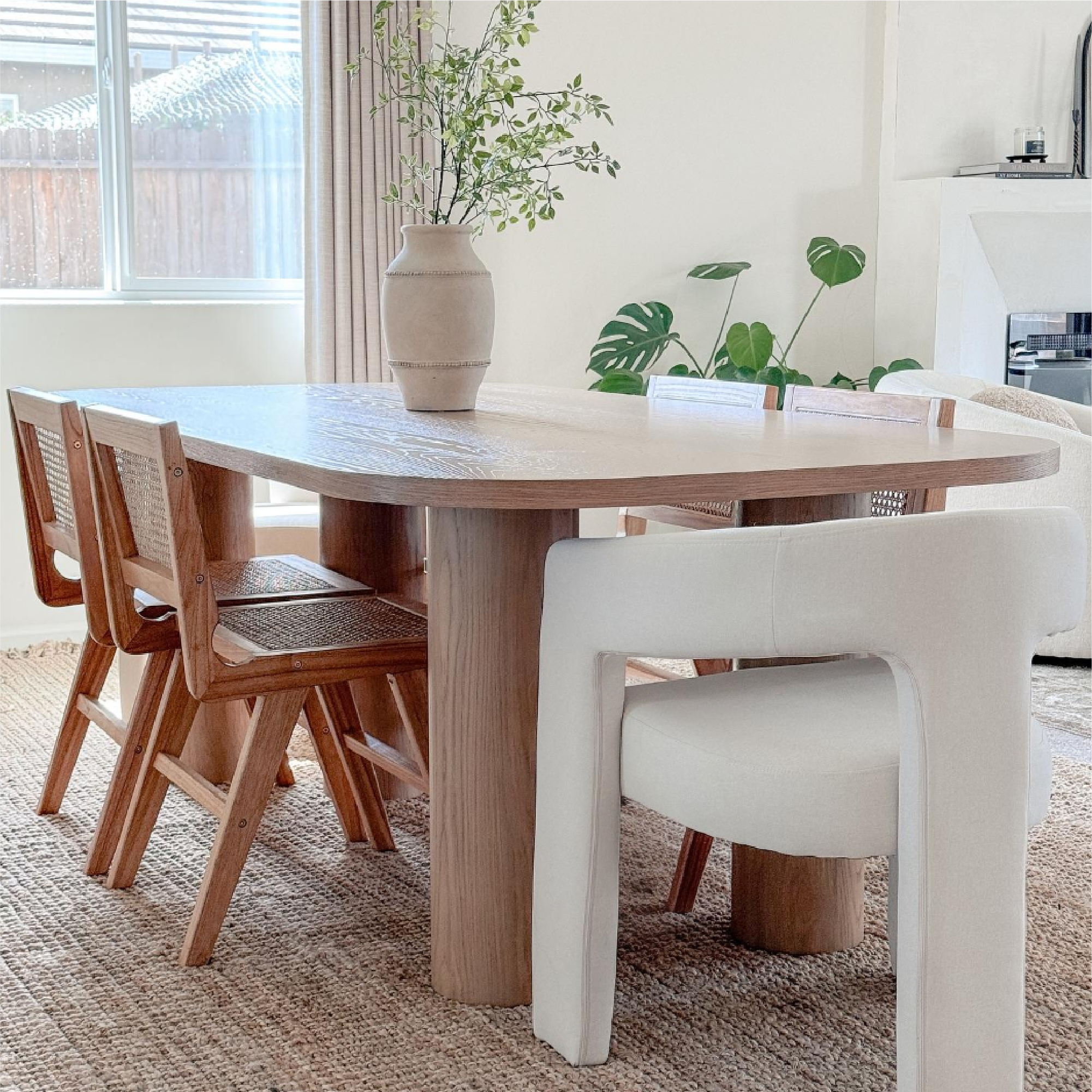 Baguette 86.5" Modern Rectangle Oak Large Dining Table