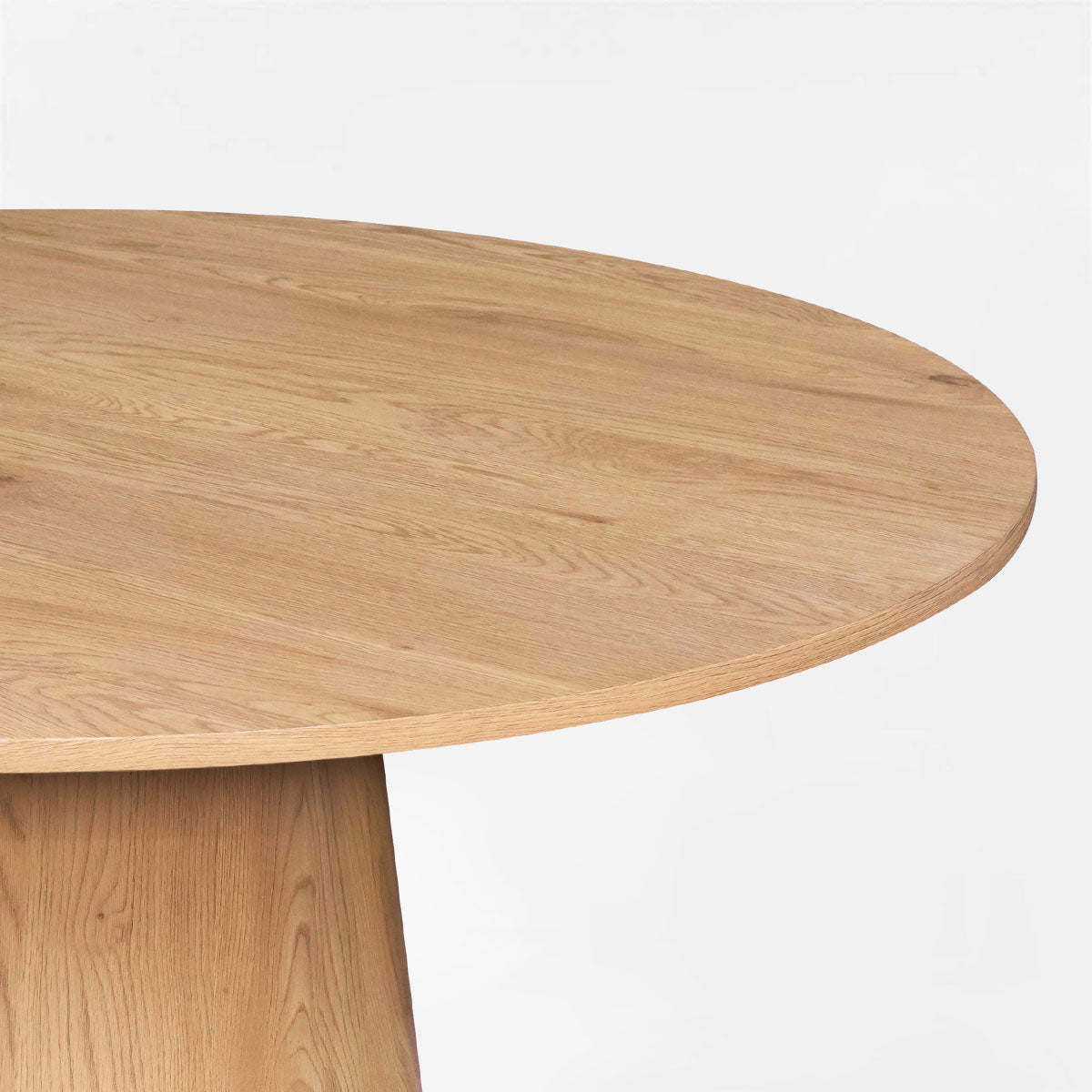 Dwen 46" Modern Round Pedestal Dining Table