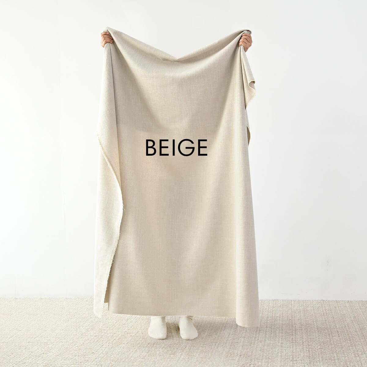 Doris Rolling Upholstered Dining Chair With Castors (1-Piece)