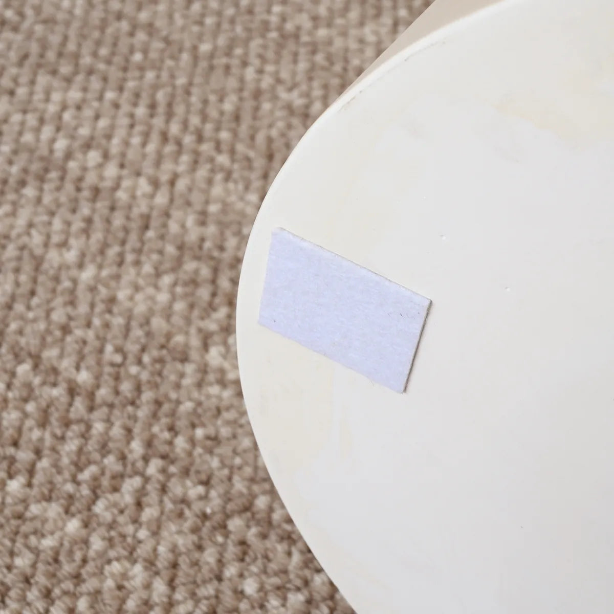 Dwen 35" Modern Round Pedestal Console Table