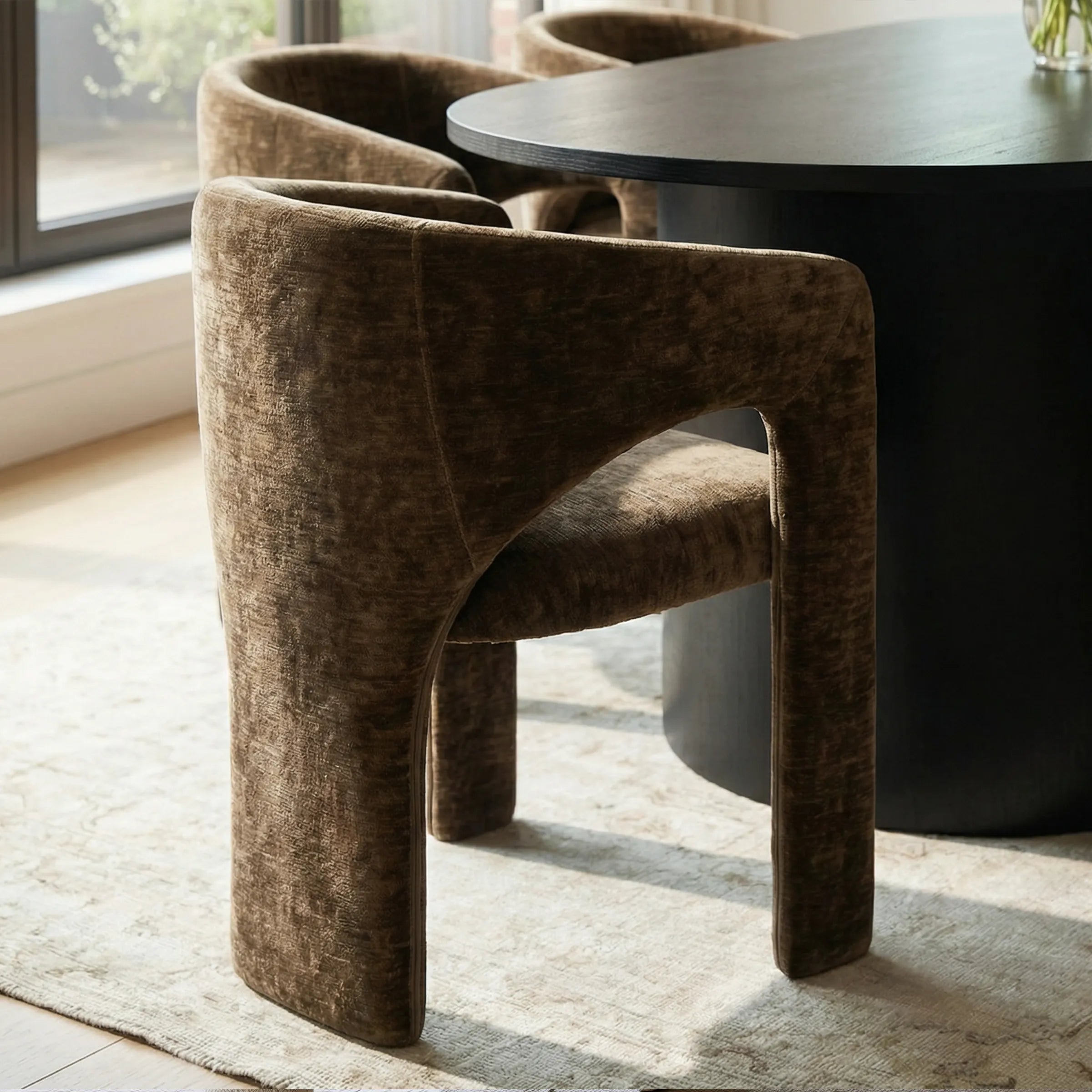 Dwen & Khloe 79" Oval Dining Table Set for 6 (7-Piece)