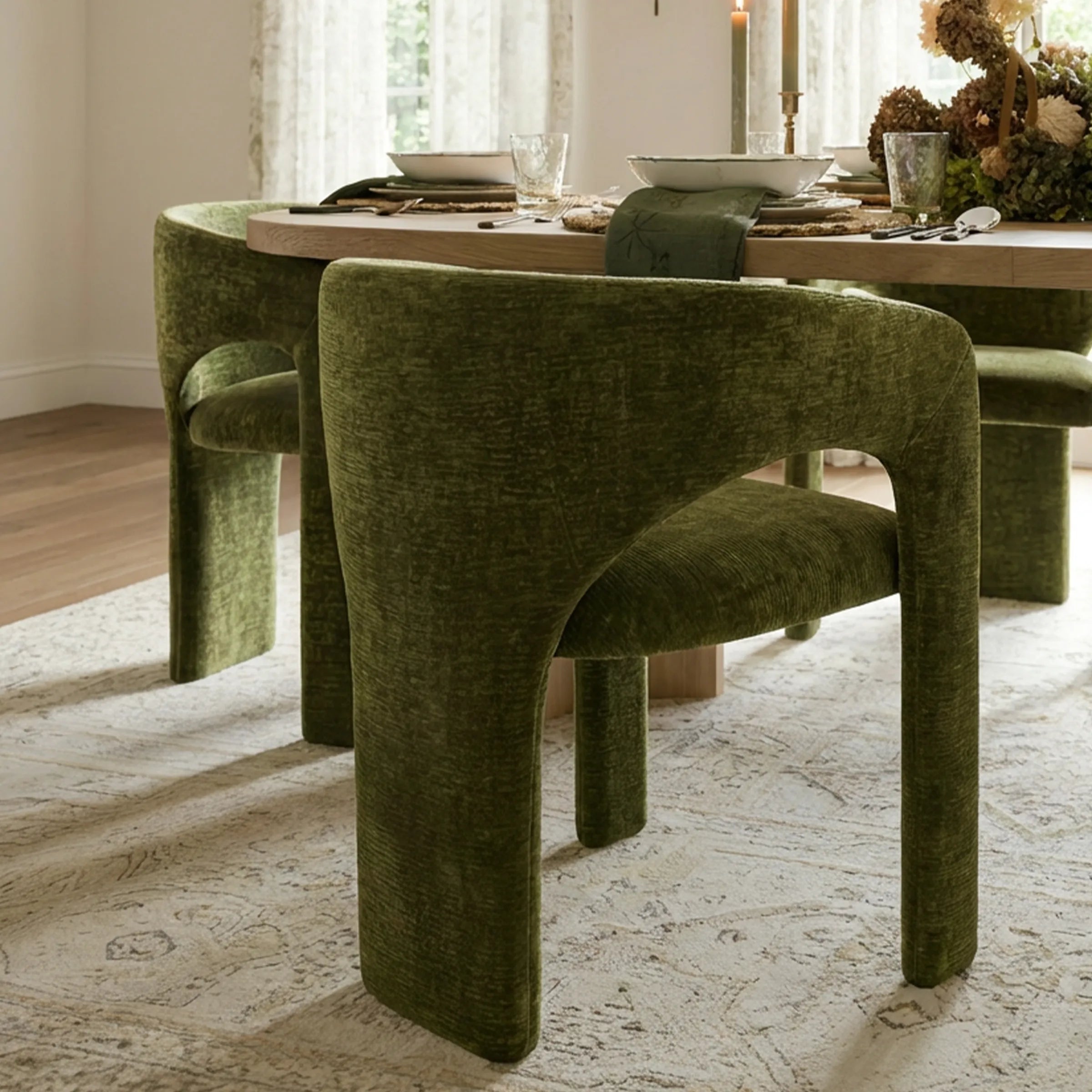 Dwen & Khloe 79" Oval Dining Table Set for 6 (7-Piece)