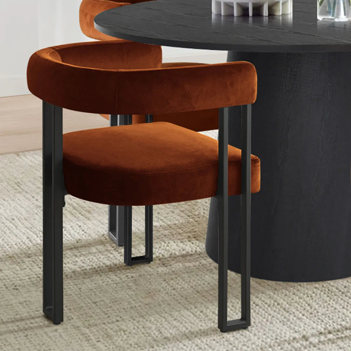 Dwen & Mia 46" Round Black & Velvet Dining Table Set for 4 (5-Piece)