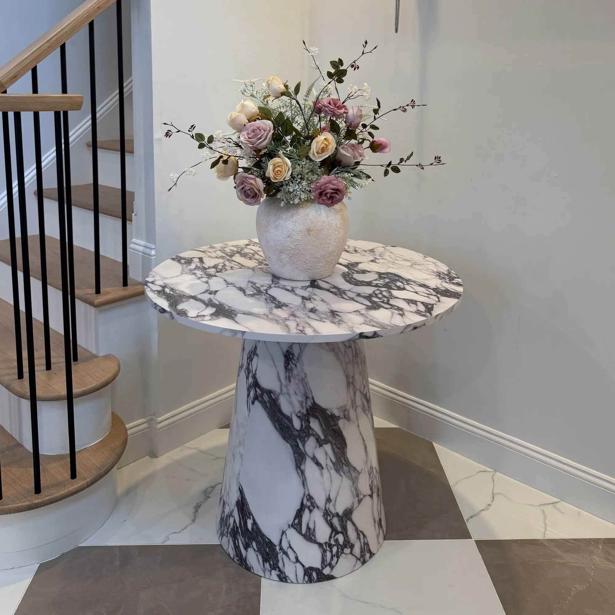 Dwen 35" Modern Faux Marble Round Pedestal Console Table