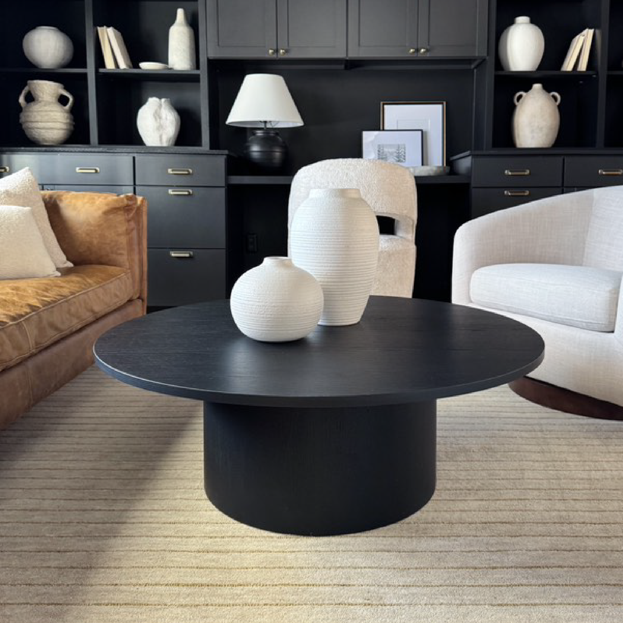 Dwen 40" Modern Round Pedestal Coffee Table