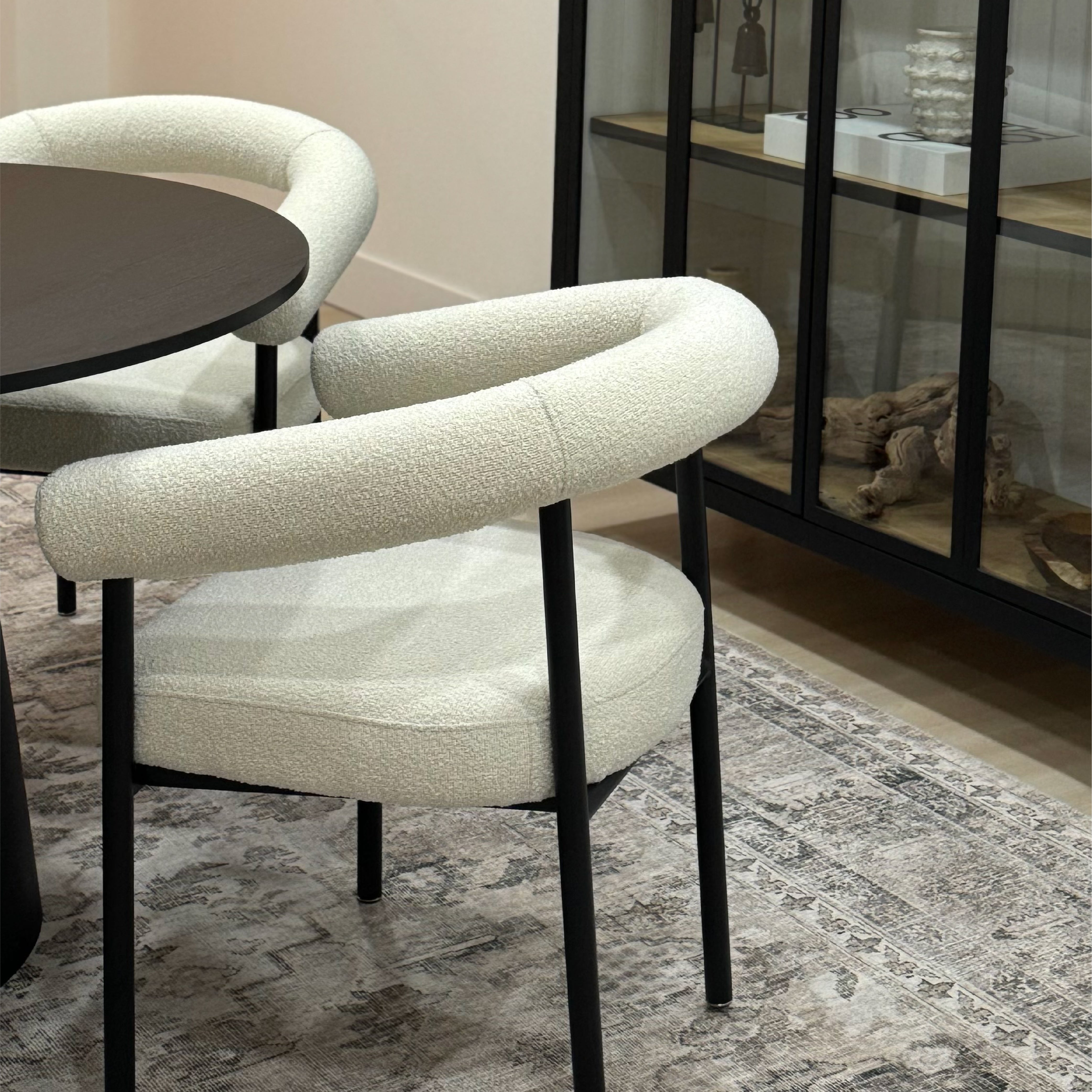 Dwen & New York 46" Round & Boucle Dining Table Set for 4 (5-Piece)