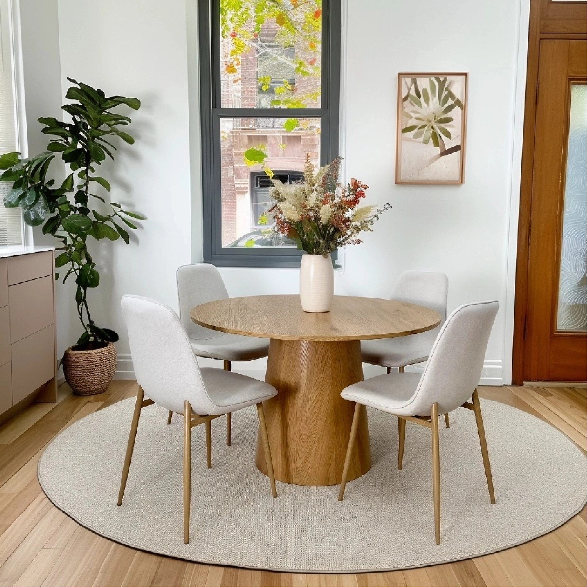 Dwen & Oslo 46" Round Dining Table Set for 4 (5-Piece)