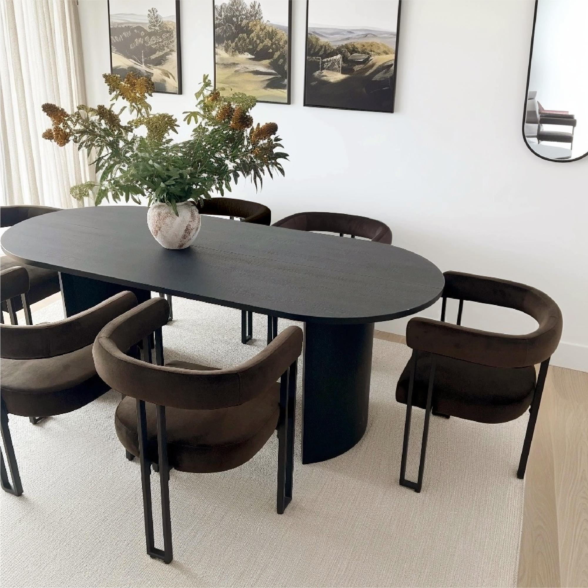 Dwen & Mia 79" Velvet Oval Dining Table Set for 6 (7-Piece)