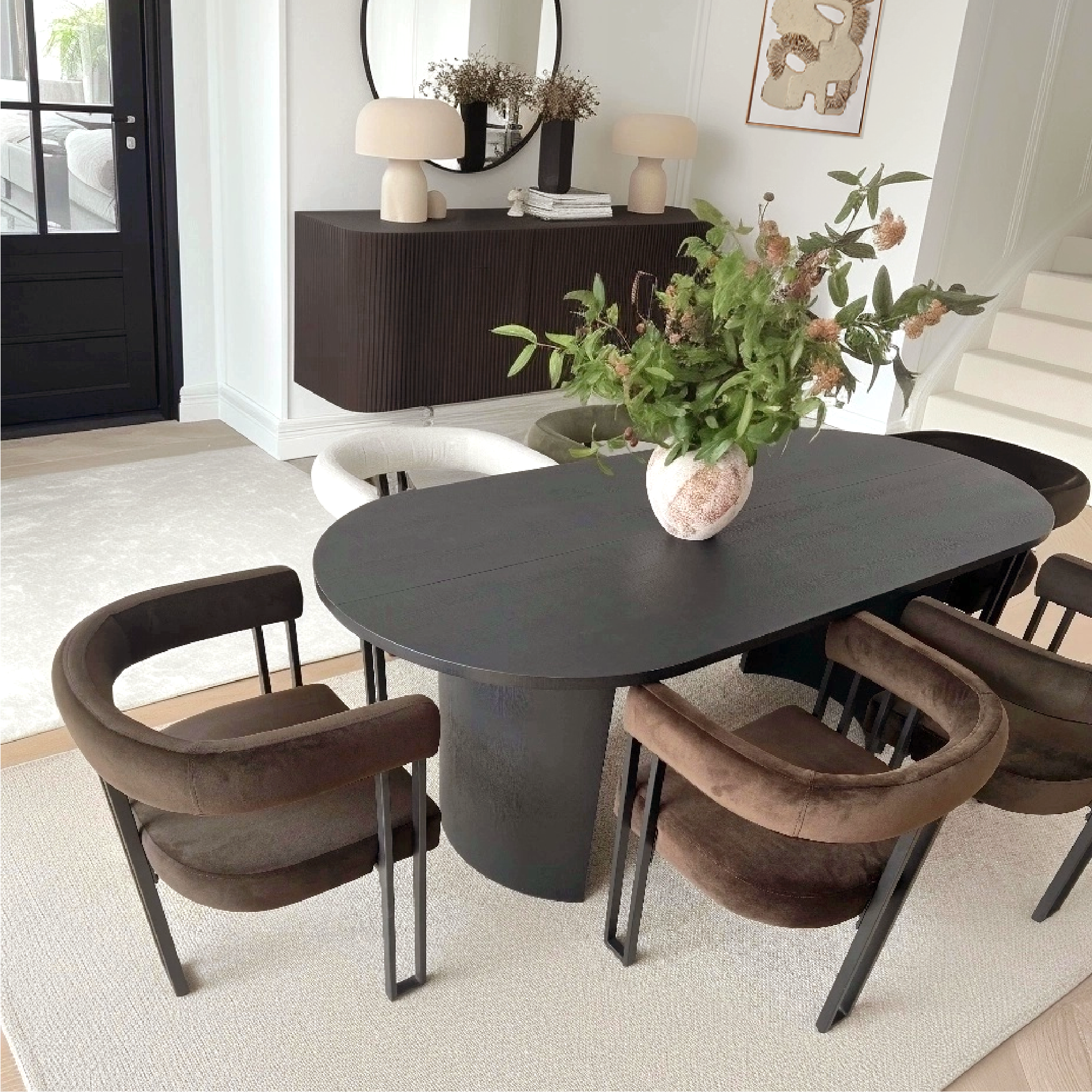 Dwen & Mia 79" Velvet Oval Dining Table Set for 6 (7-Piece)