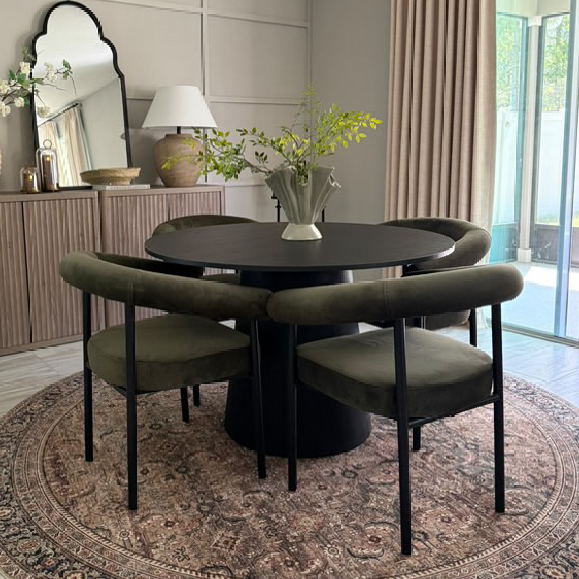 Dwen & New York 46" Round Black & Velvet Dining Table Set for 4 (5-Piece)