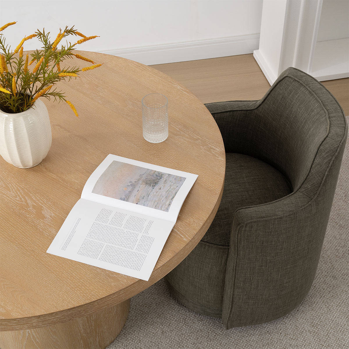 Elon 47" Solid Oak Round Pedestal Dining Table