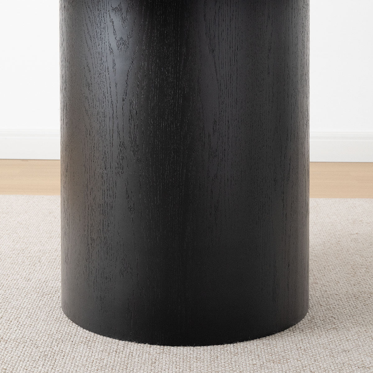 Elon 47" Solid Oak Round Pedestal Dining Table