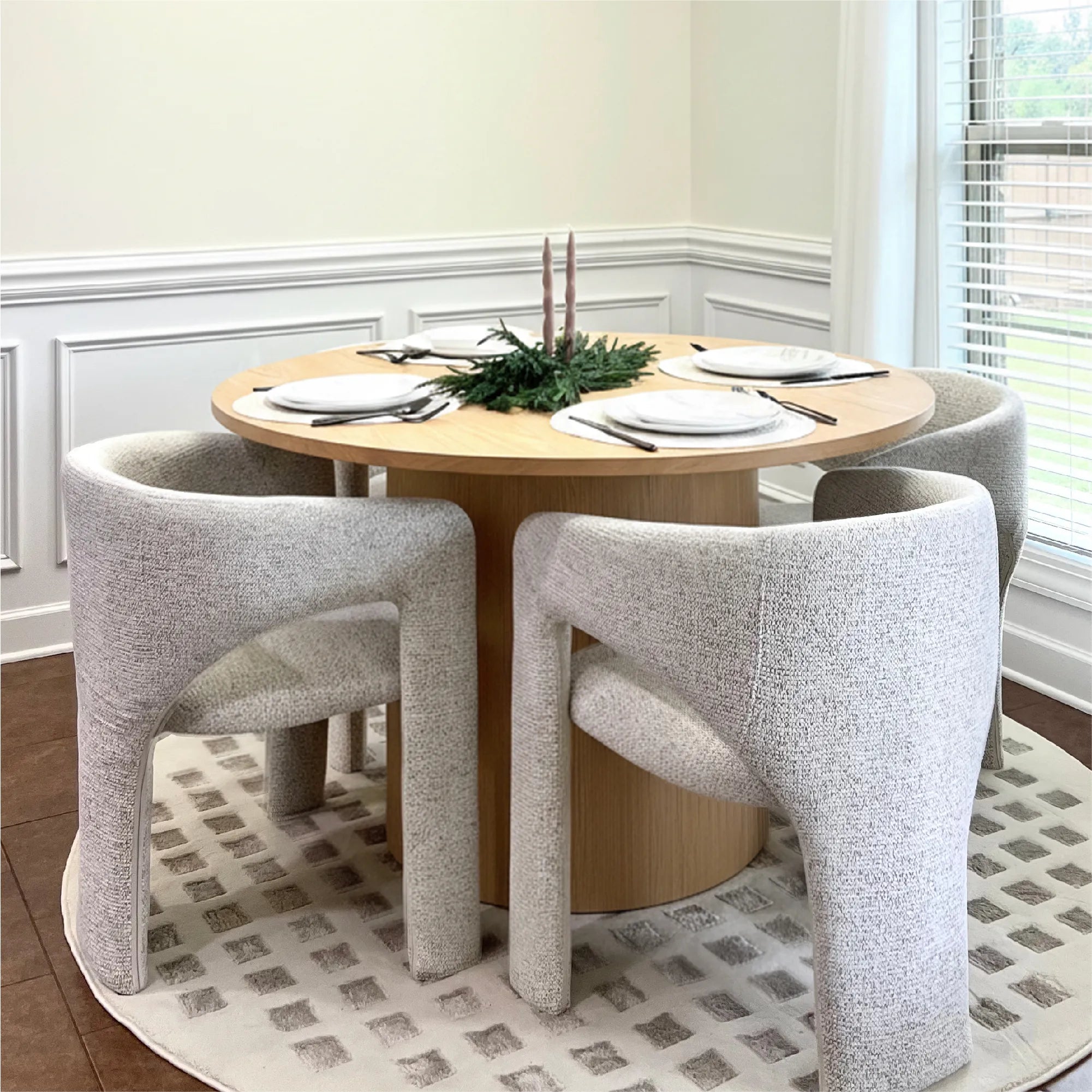 Khloe Modern Chenille Dining Chair with Arms (Set of 4)