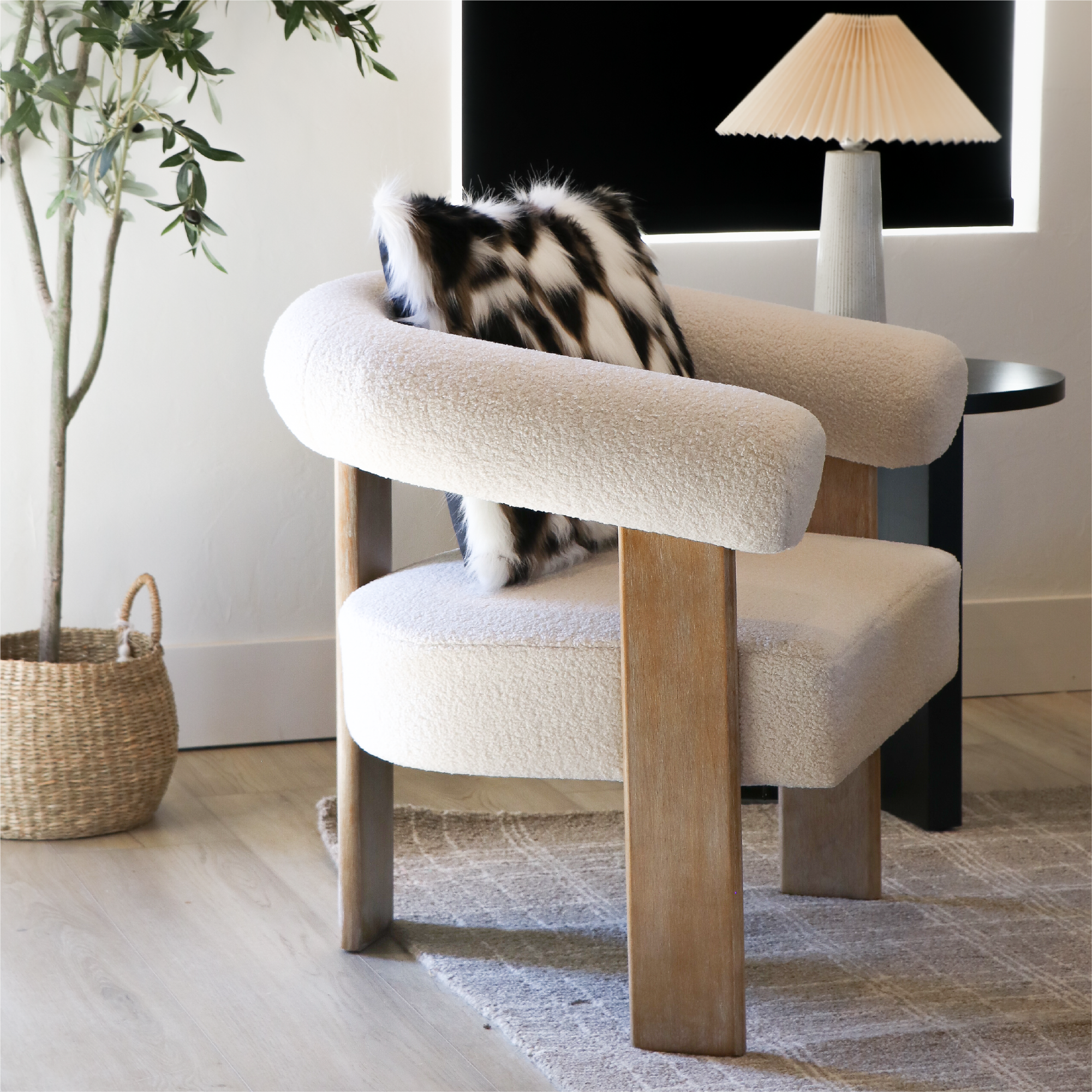 Maye Beige Boucle Upholstered Living Room Chair (1-Piece)