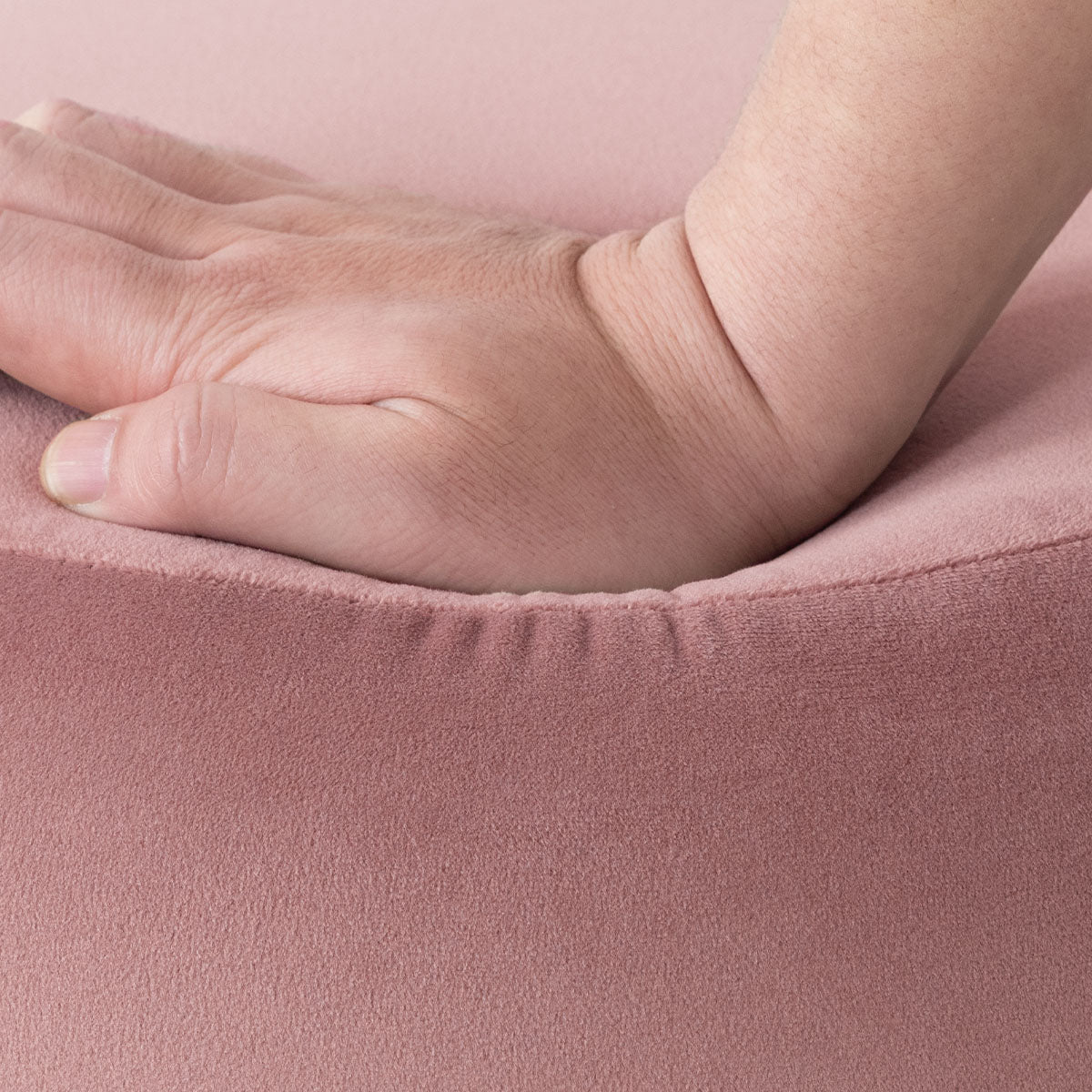 Mellow Modern Round Velvet Ottoman With Storage