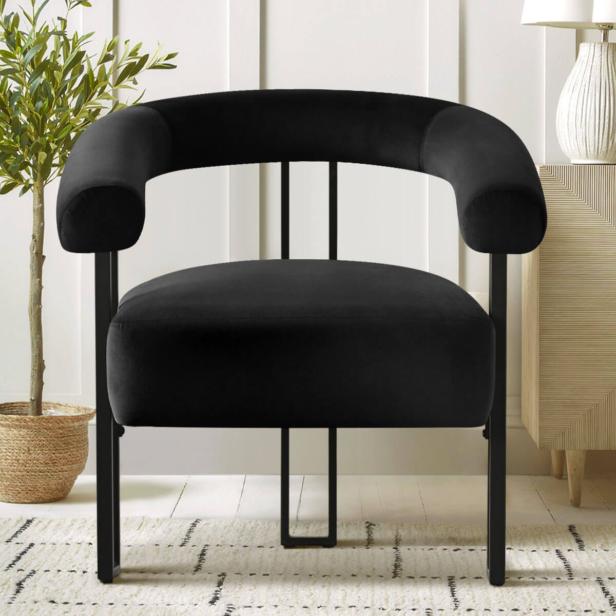 Mia Modern Velvet Accent Chair with Arms (1-Piece)