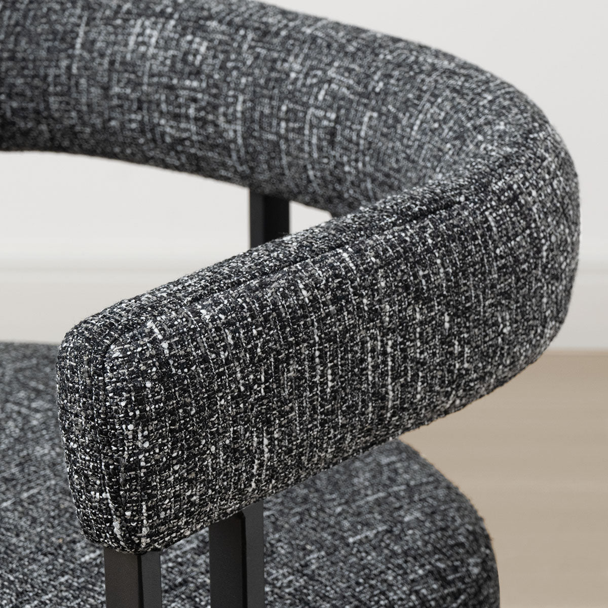 Mia 24" Modern Counter Stool with Arms (1-piece)