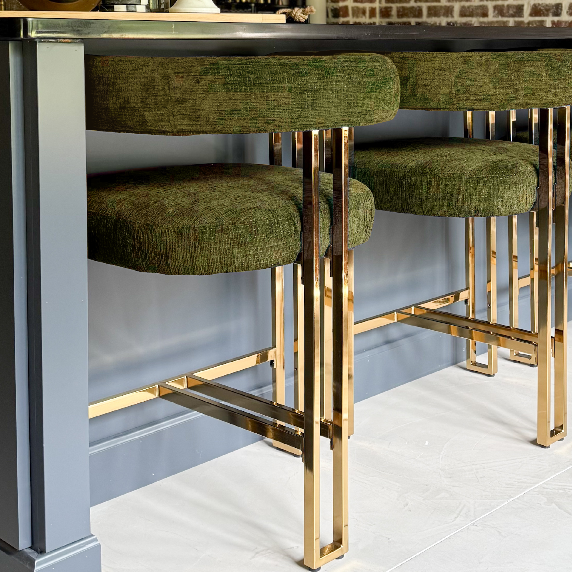 Mia 24" Modern Gold Chenille Counter Stool with Arms (1-piece)