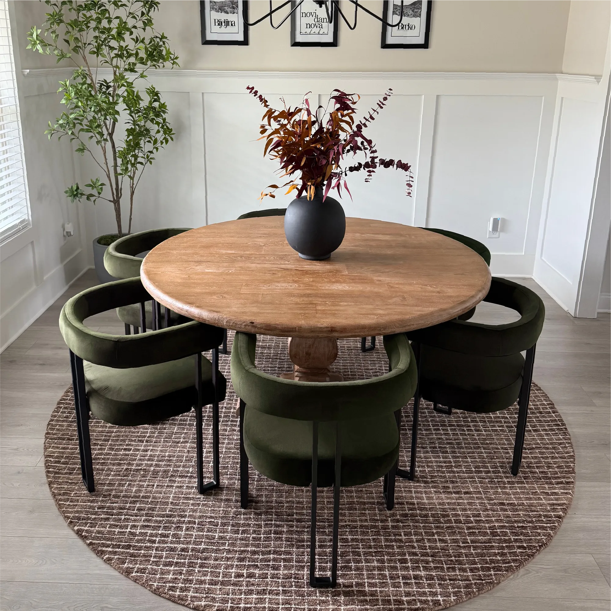 Mia Velvet Dining Chair with Arms (Set of 8)