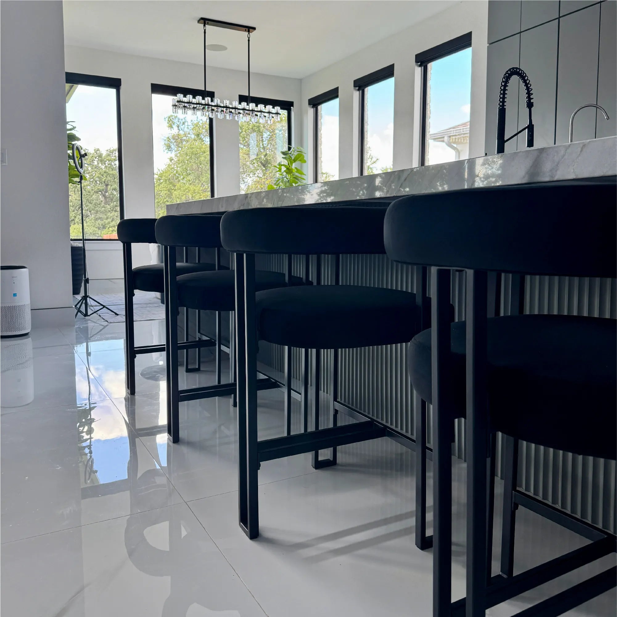 Mia 24" Modern Velvet Counter Stool with Arms (Set of 3)