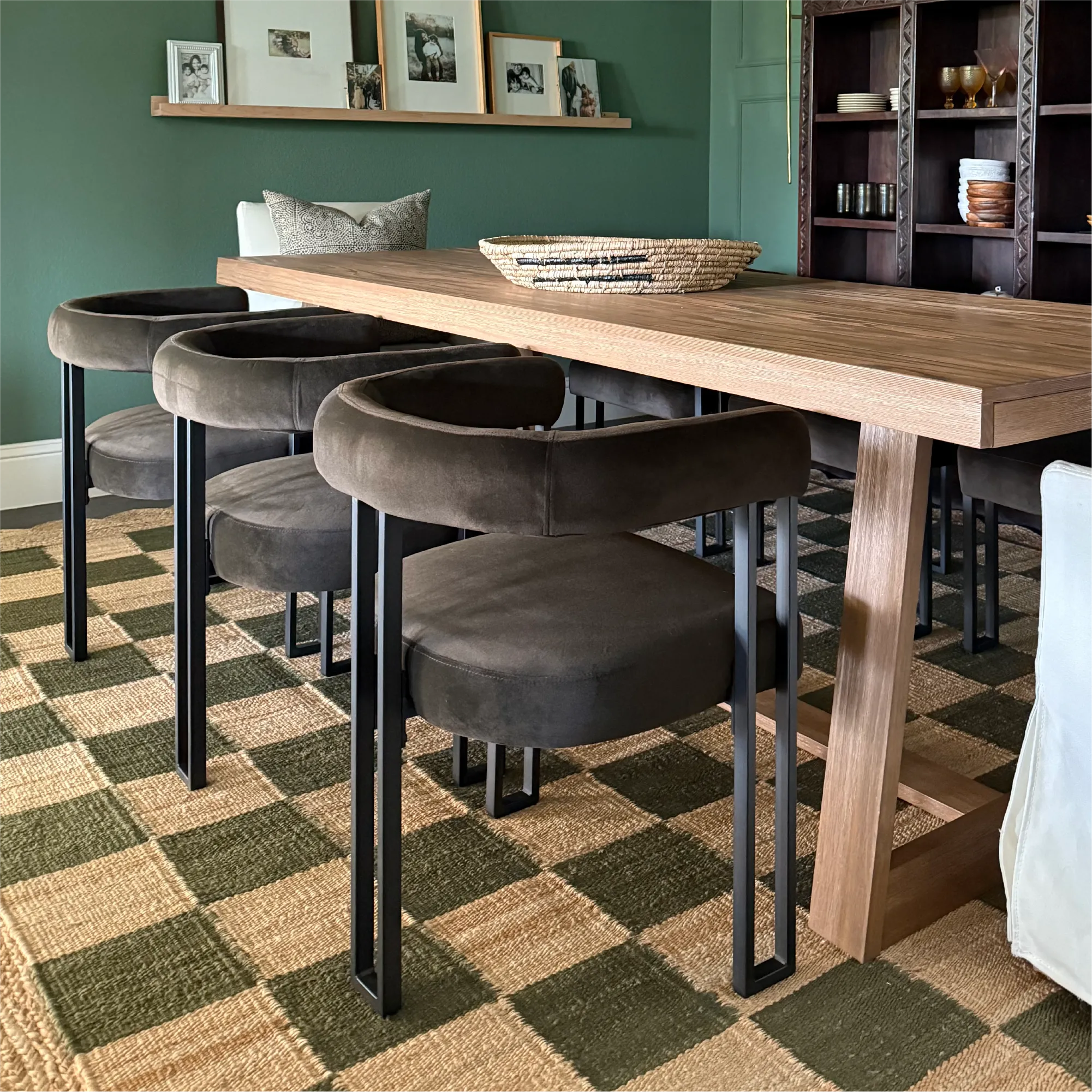 Mia Velvet Dining Chair with Arms (Set of 4)