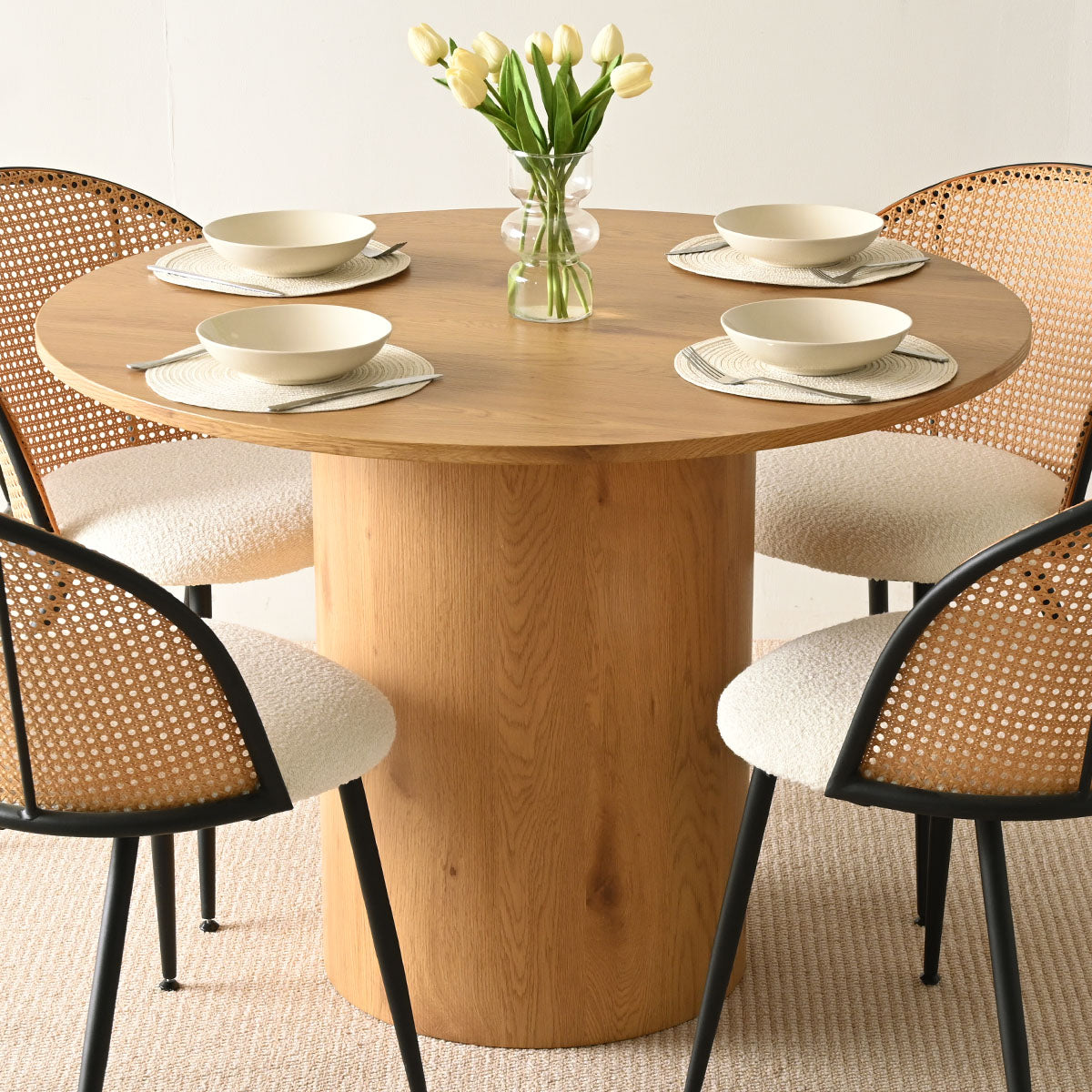 Musk 41.5" Modern Round Dining Table