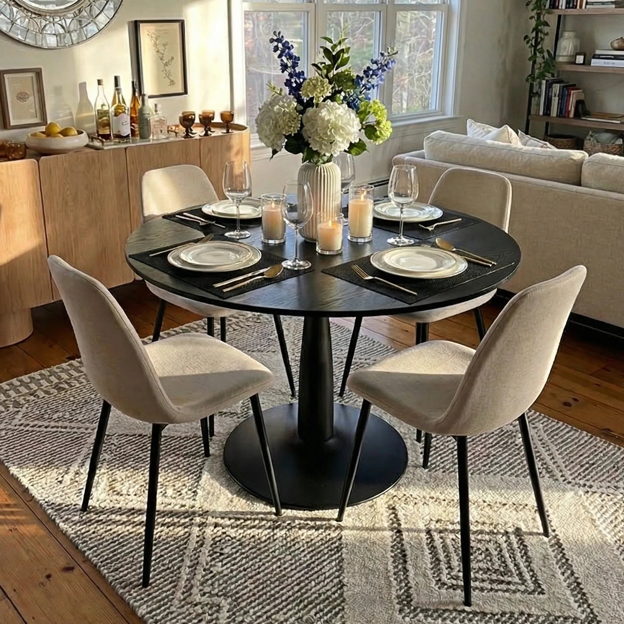 New Haven Modern 35" Black Round Dining Table