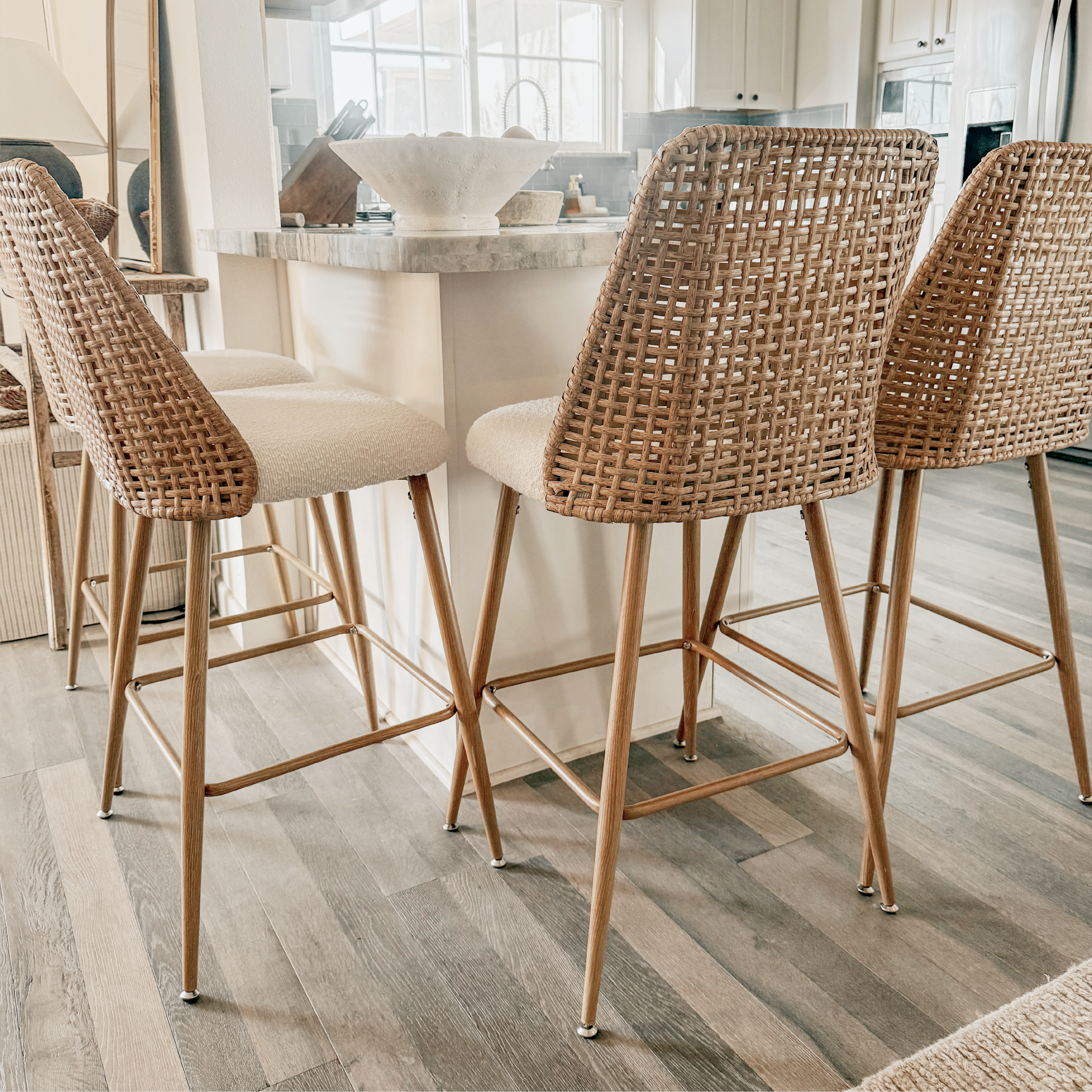 Nice 27" Modern Rattan Upholstered Counter Stool (Set of 4)