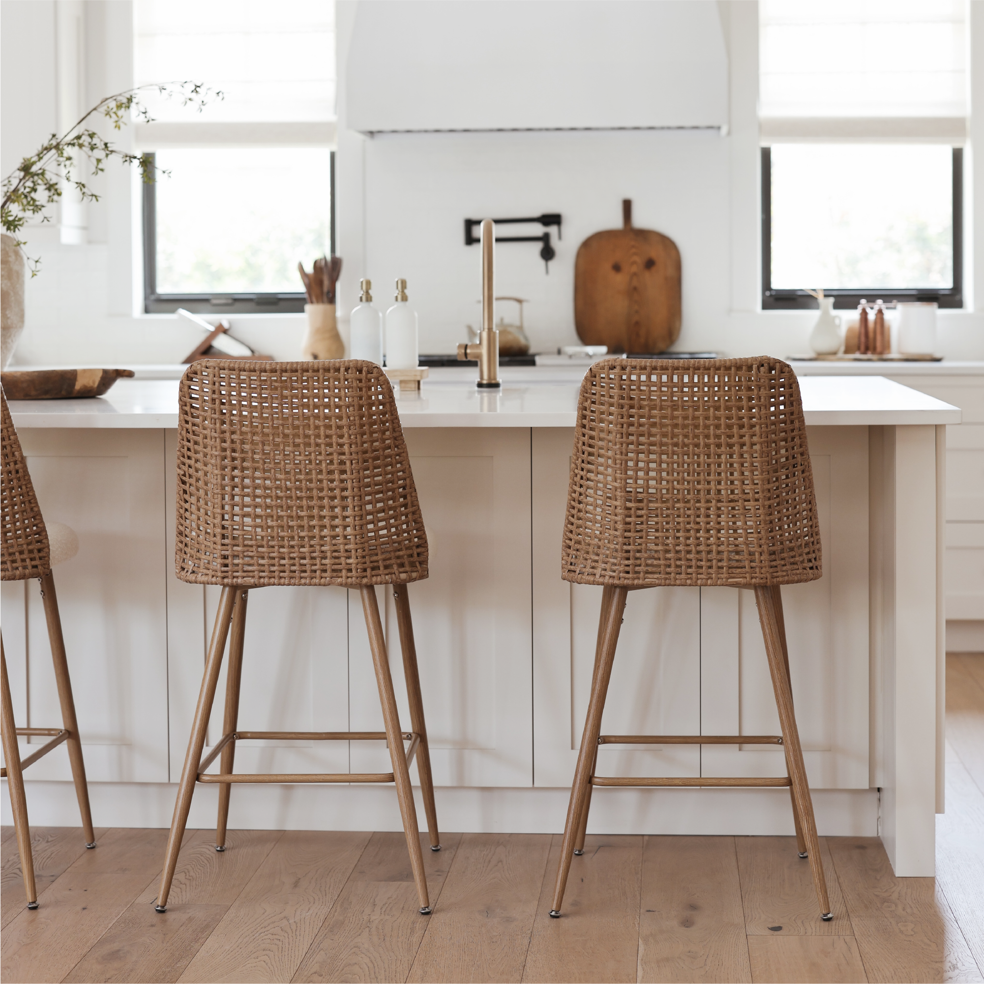 Nice 27" Modern Rattan Upholstered Counter Stool (Set of 4)