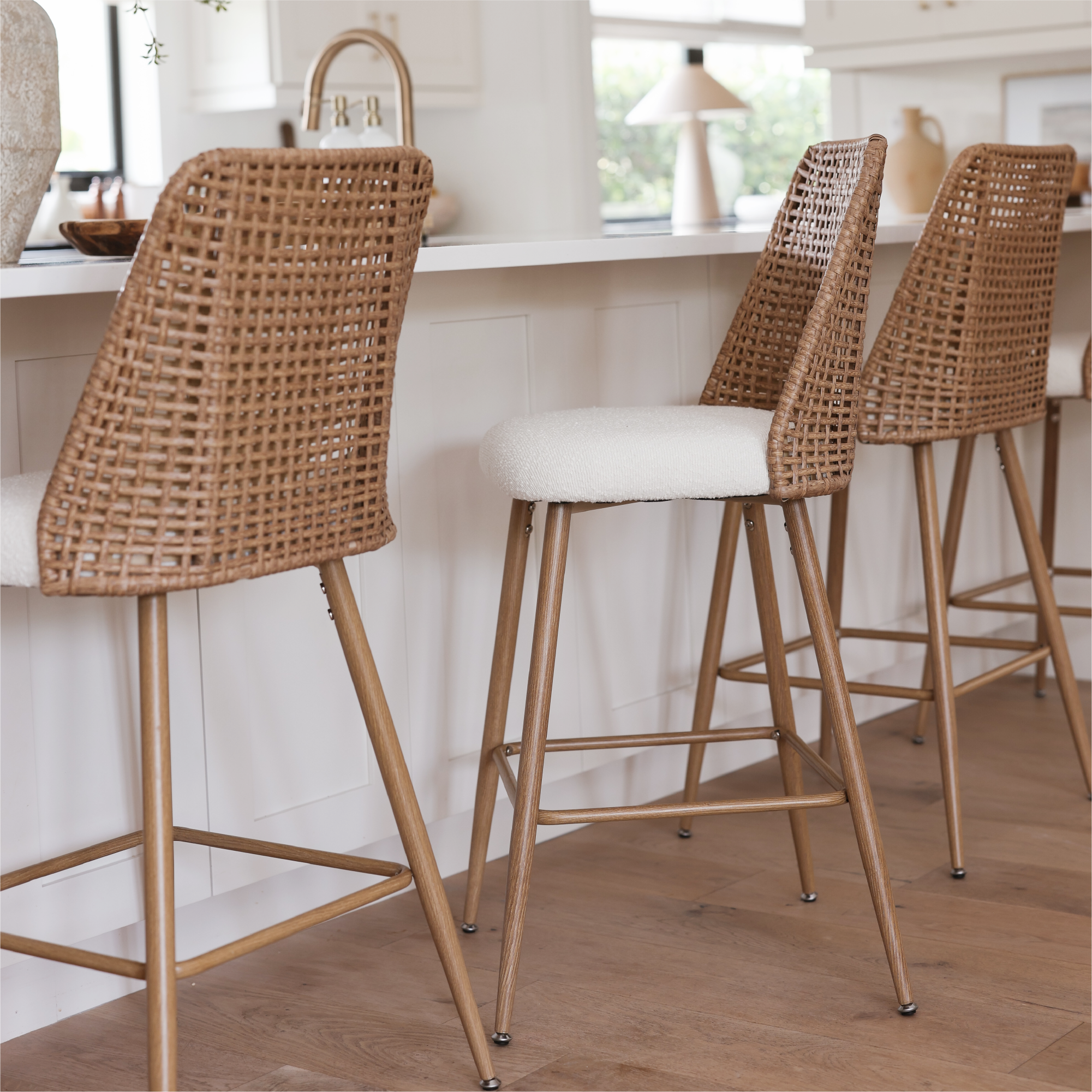 Nice 27" Modern Rattan Upholstered Counter Stool (Set of 4)