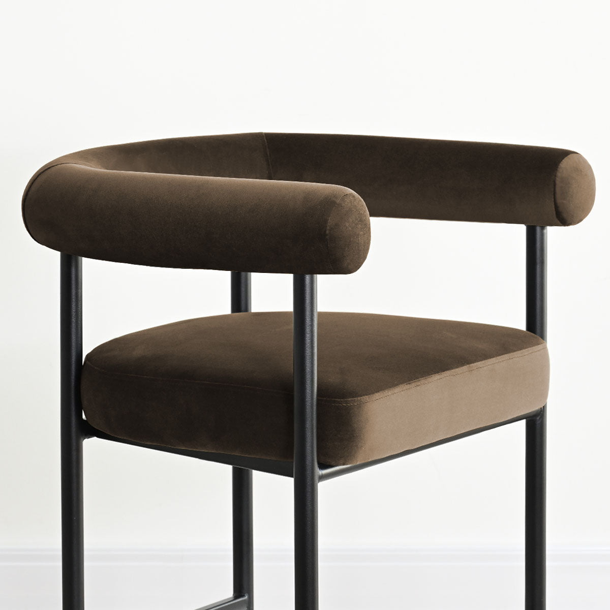 New York 24" Velvet Counter Stool with Arms (Set of 2)
