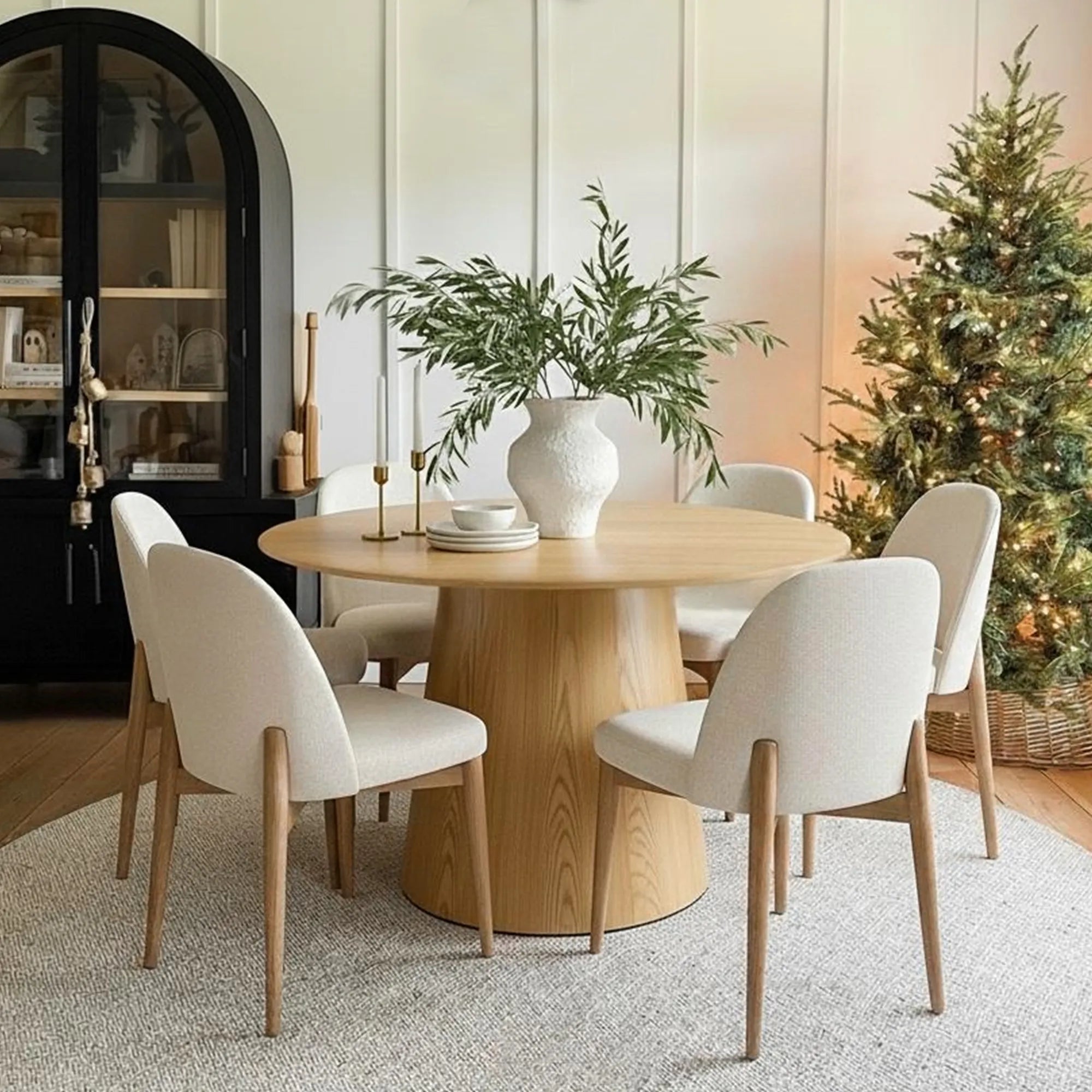 Orchid & Havana 52" Round Natural Dining Table Set for 6 (7-Piece)
