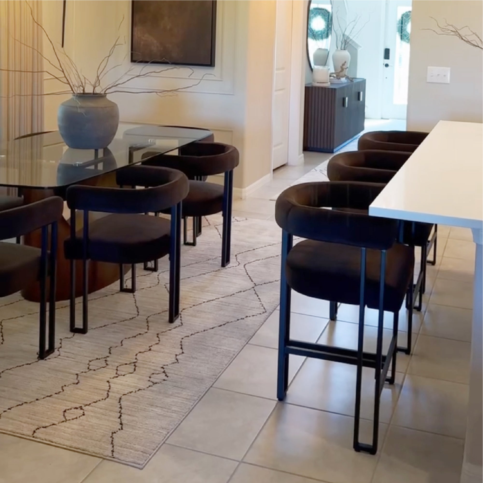 Mia 24" Modern Velvet Counter Stool with Arms (Set of 4)