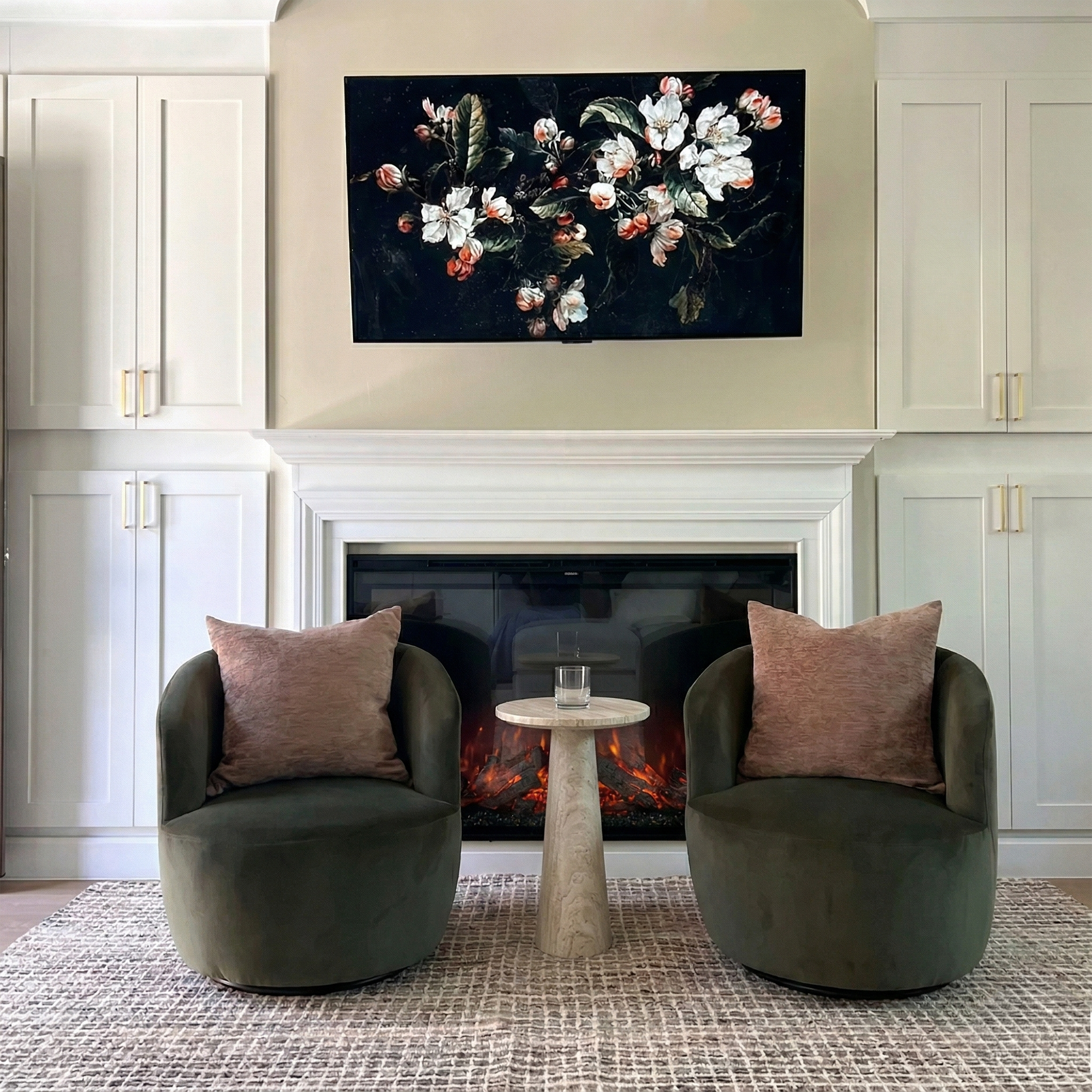 Bella Modern Small Velvet Swivel Barrel Chair (1-Piece)