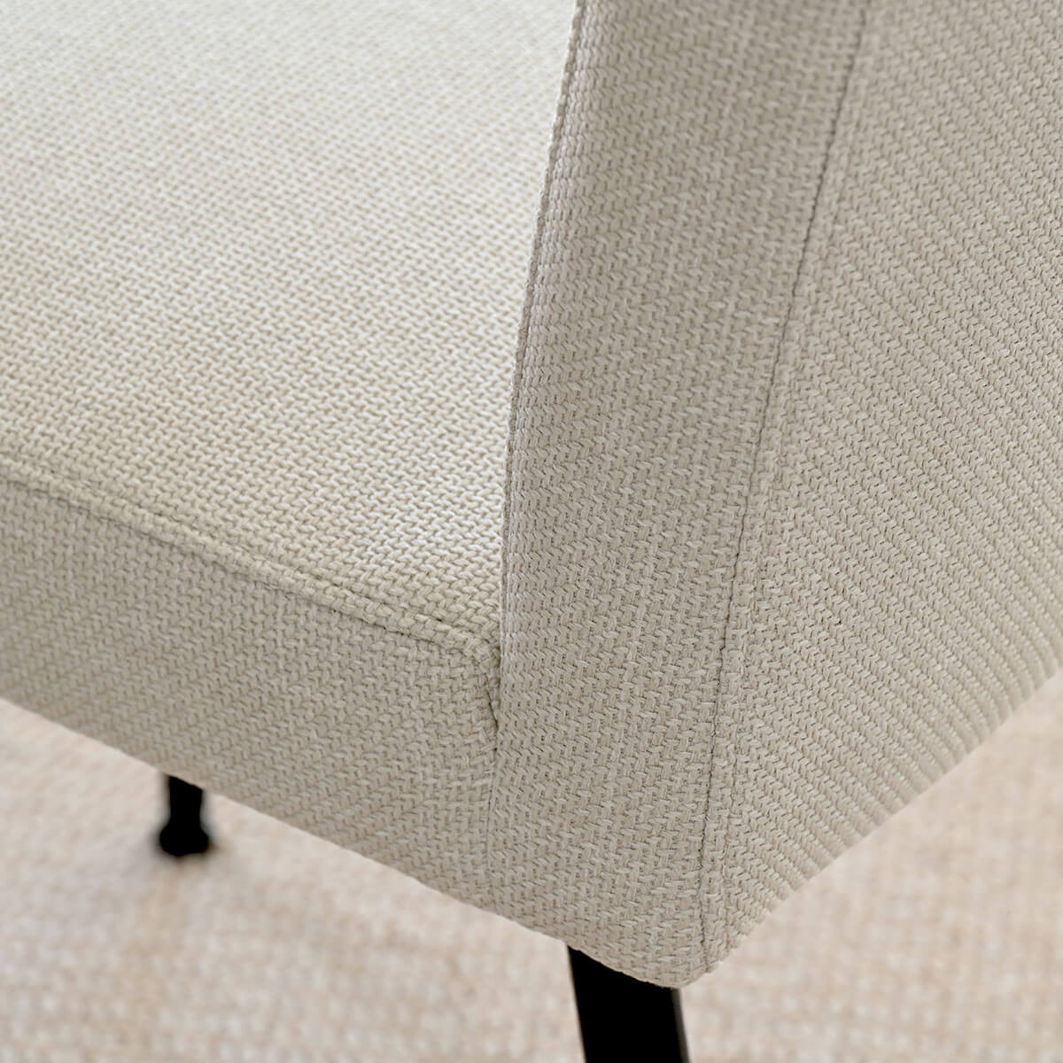 [Closeout-Only 199.99$]Biles Modern Upholstered Dining Chair (Set of 4)
