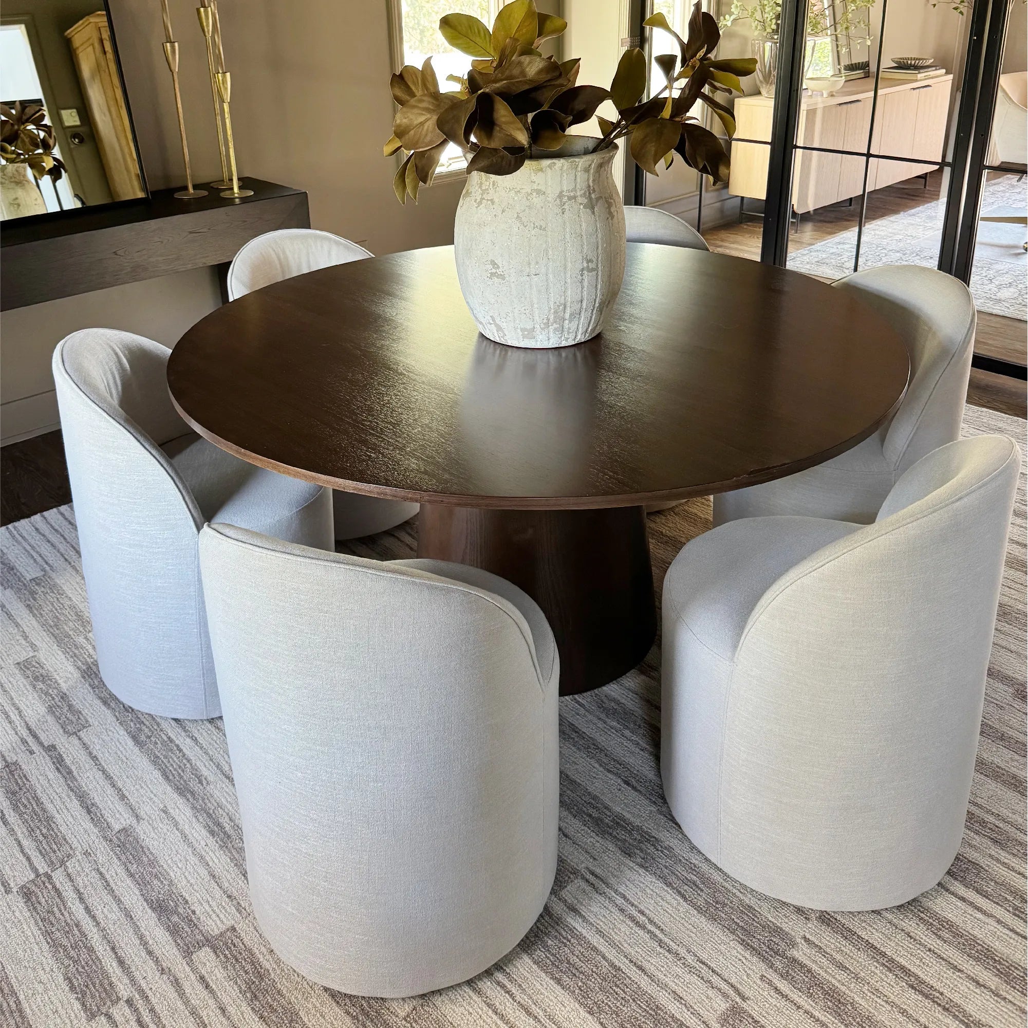 Doris Rolling Upholstered Dining Chair With Castors (1-Piece)