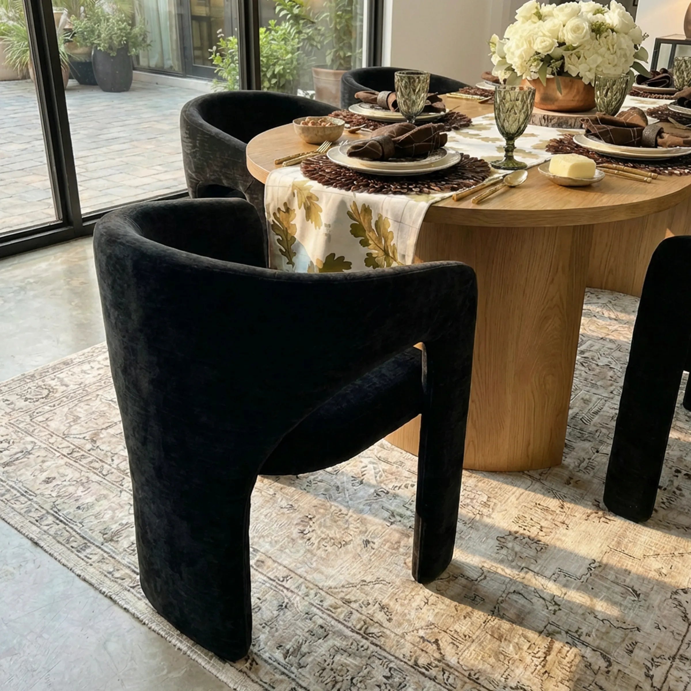 Dwen & Khloe 79" Oval Dining Table Set for 6 (7-Piece)