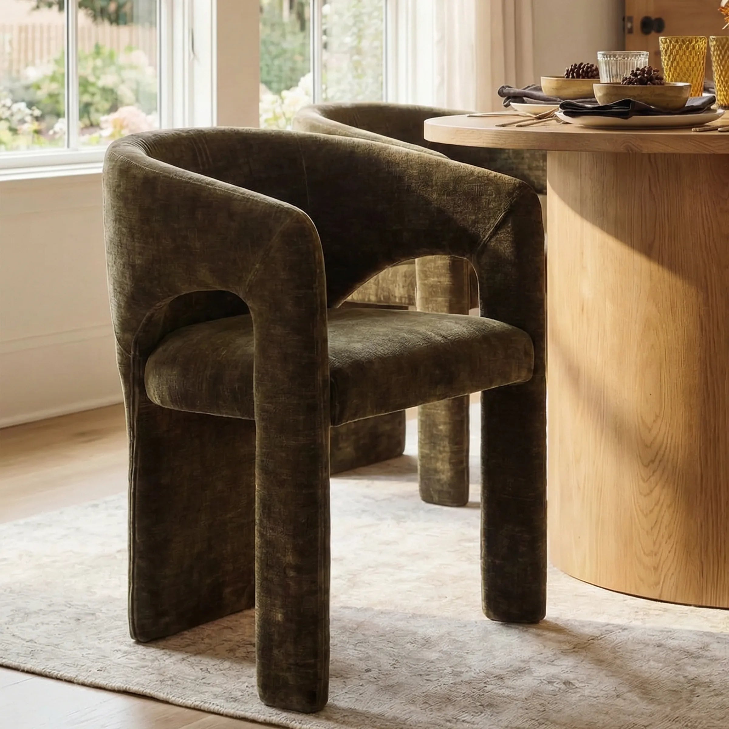 Dwen & Khloe 79" Oval Dining Table Set for 6 (7-Piece)