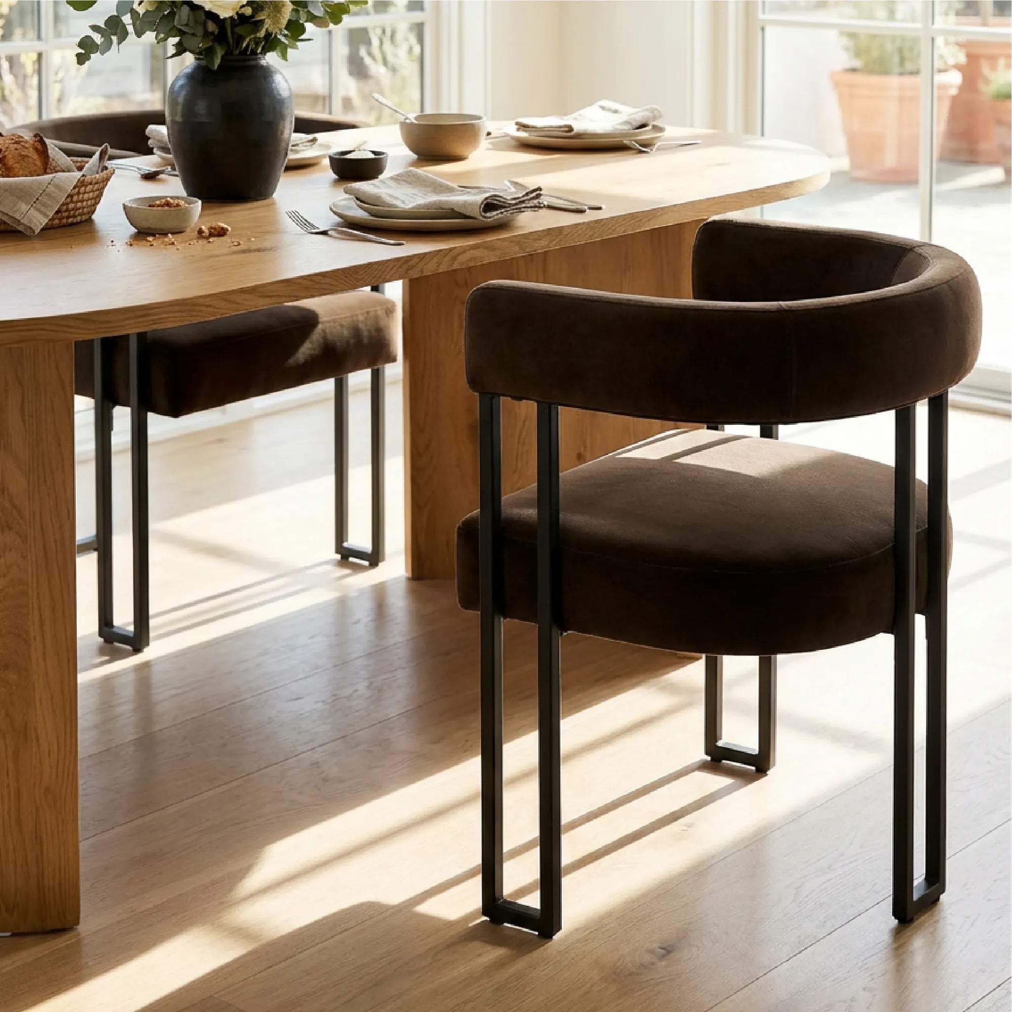 Dwen & Mia 79" Oval Dining Table Set for 6 (7-Piece)