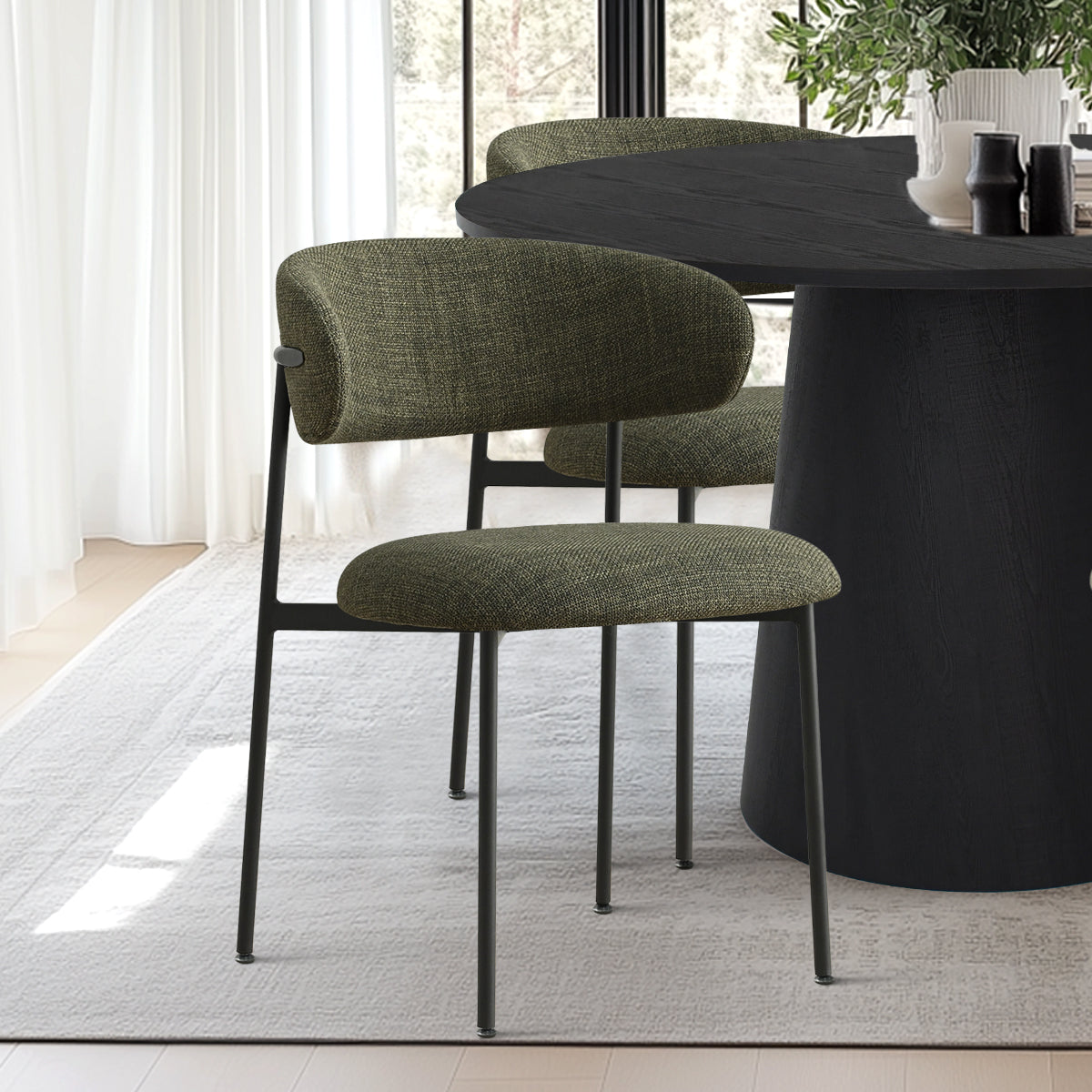 Dwen & Merida 46" Modern Black Round Dining Table Set for 4 (5-Piece)