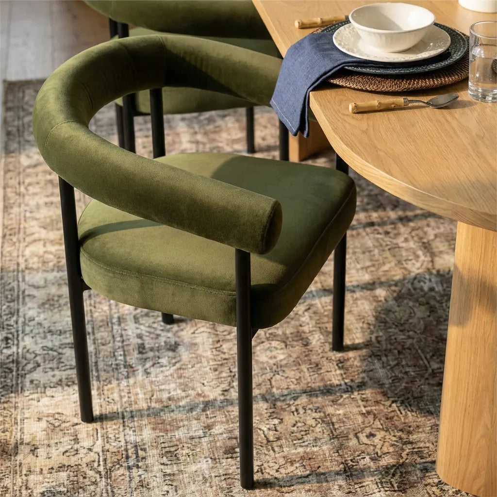 Dwen & New York 79" Oval Dining Table Set for 4 (5-Piece)