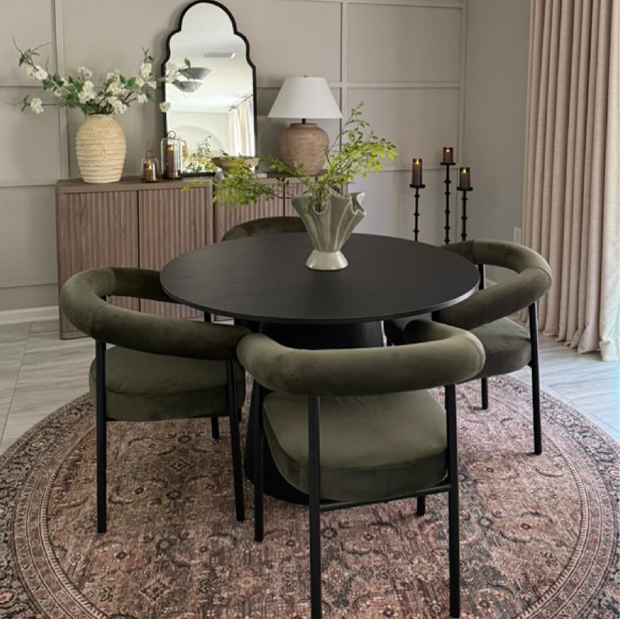 Dwen & New York 46" Round Black & Velvet Dining Table Set for 4 (5-Piece)