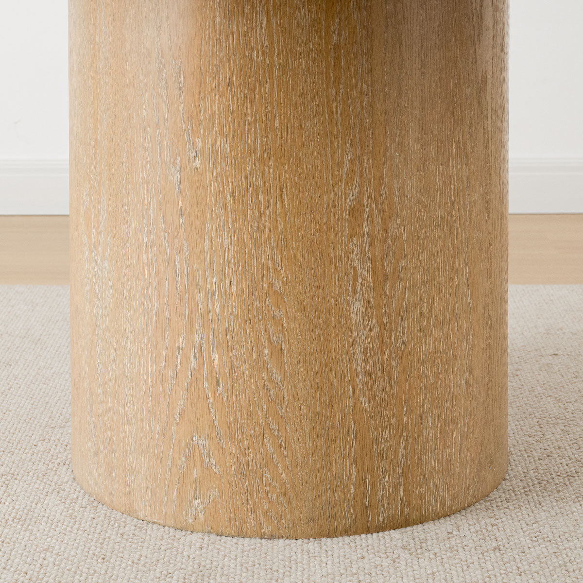 Elon 47" Solid Oak Round Pedestal Dining Table