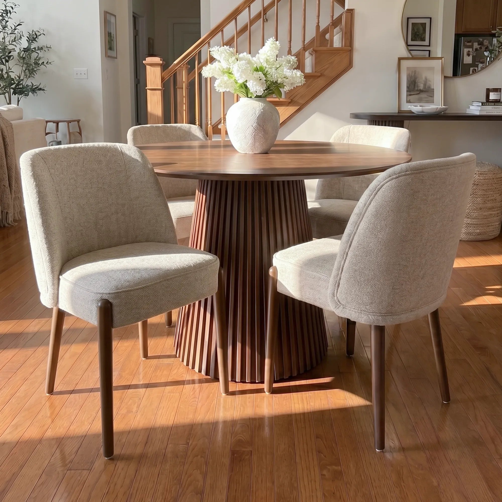 London Upholstered Solid Wood Full Back Dining Chair (Set of 4)