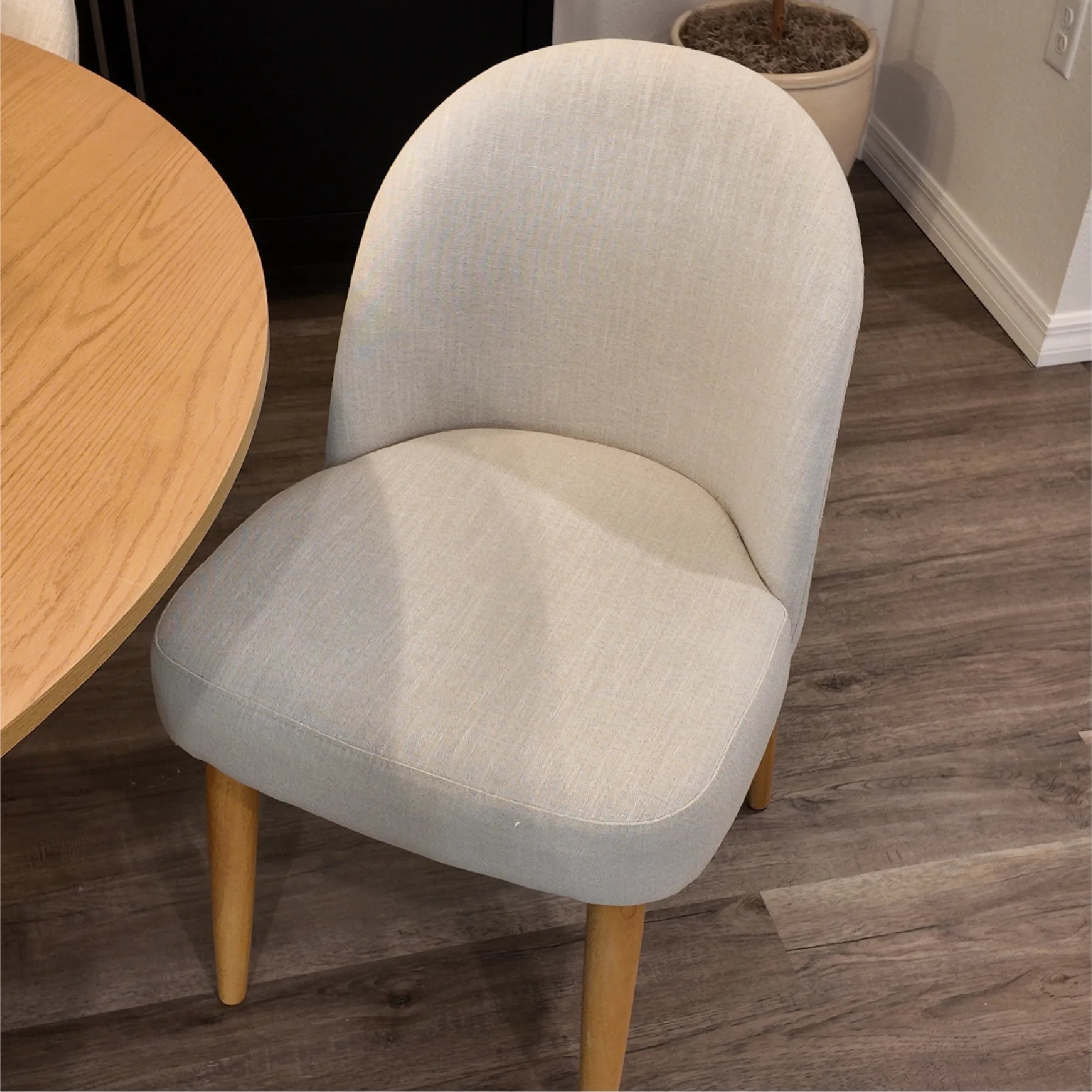 Havana Linen Upholstered Dining Chair with Solid Wood Legs (Set of 2)