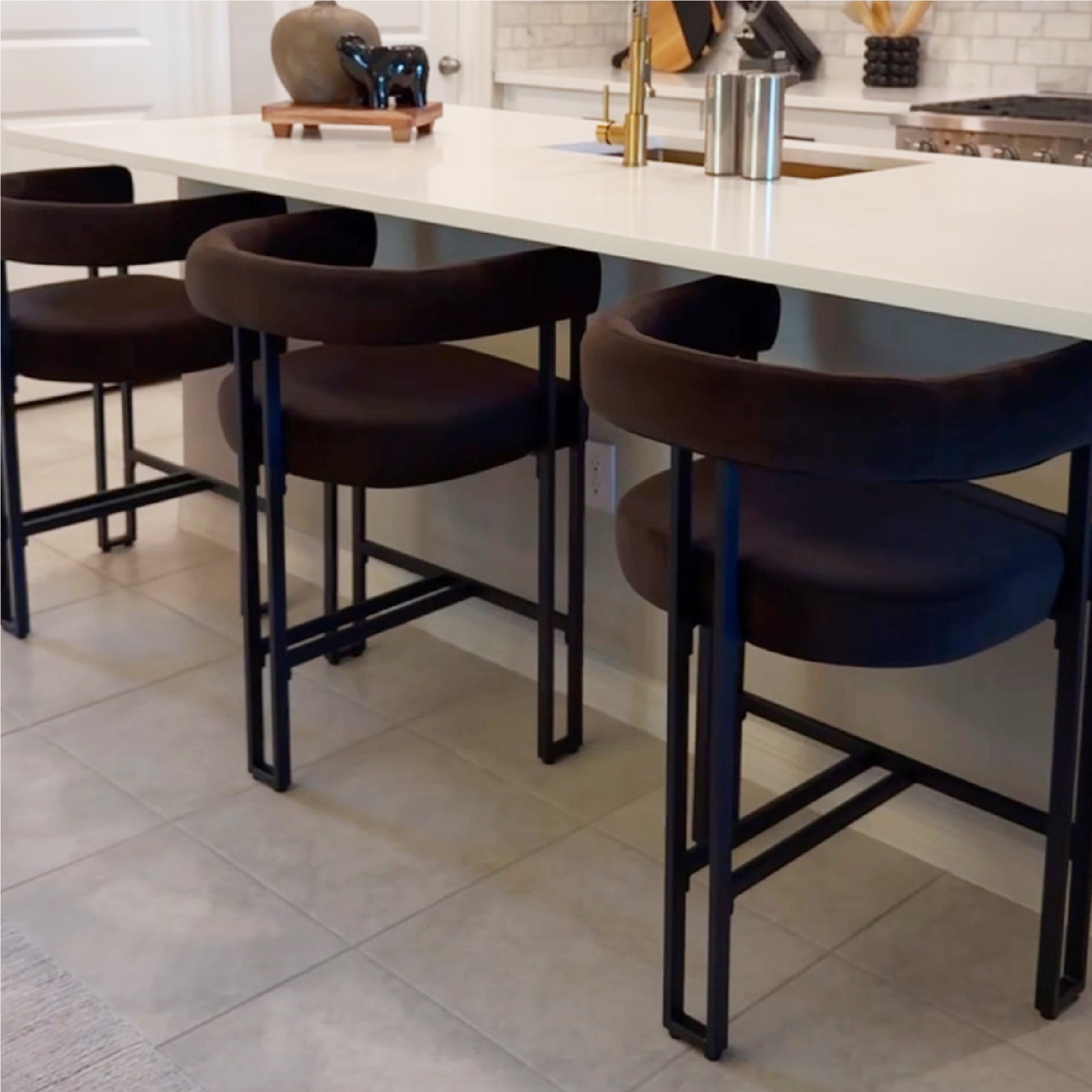 Mia 24" Modern Velvet Counter Stool with Arms (1-piece)